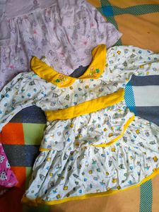 4 Sets Of Baby Girl Dresses