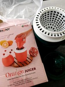 Lumony Juicer