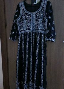 Black Embroidered Kurta