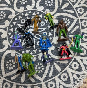 Batman My Busy Book + 12 figurines