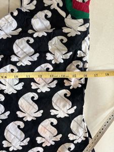 Black &amp; White Paisley Print Kurti