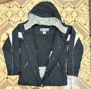 Columbia Jacket (FOR WOMEN )