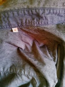 Men shirt With No Flaws( SIZE: MEDIUM)