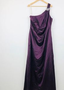 Elegant Purple One-Shoulder Gown