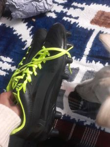 Nivia Football Shoes - Like New
