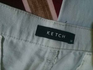 Casual white slim fit chinos