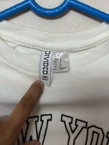 cute H&M top white colour