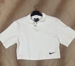 Nike Crop Top