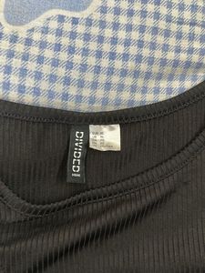 H&amp;M Black Ribbed Crop Top