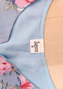 Floral Nyra Kurti