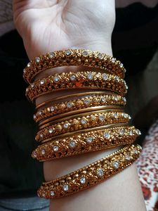 Golden Bangle Set