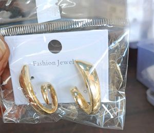 Golden Earrings 🤩