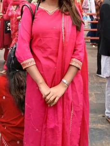 Elegant Pink Kurta Set