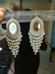 Black metal And Mirror Ererings