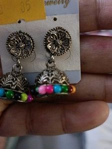 Earings