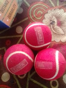 KISSAN:- Cricket Tennis Ball