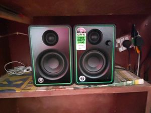 Mackie CR-X Studio Monitors - Pair