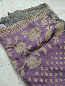 Vintage Floral Print Saree