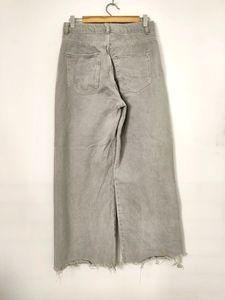 Grey Jeans (Women&#39;s)