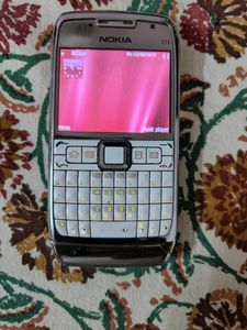 Nokia E71 Smartphone White Colour with New BP4L Battery