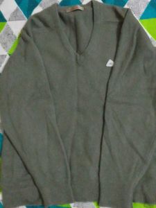 Monte Carlo V-Neck Sweater