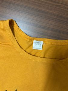sss mustard yellow t shirt