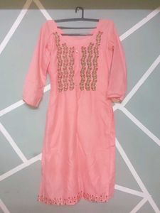 Embroidered Pink Kurta