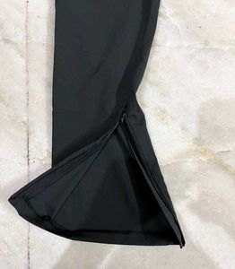 ADIDAS BLACK 3 STRIPES WOMEN TRACKPANTS SIZE S
