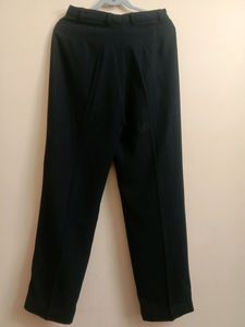 Black Straight Woman Trousers