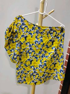 One Shoulder Printed Top