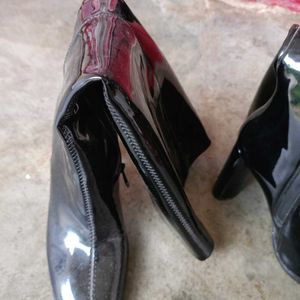 Zara Balck Long Boots