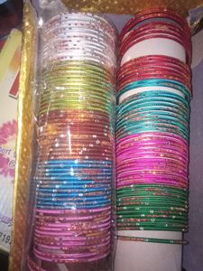 metals Bangles medium size all colours.bought for my shop but now closed so selling grab it fast