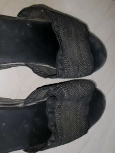 simple black heels