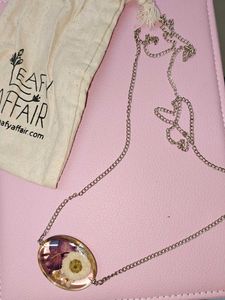 Leafy Affair Floral Pendant Necklace