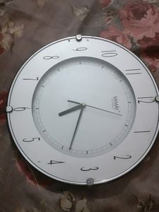 Samay Quartz Wall Clock