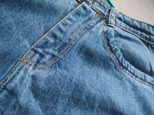 Vintage Light Wash Jeans
