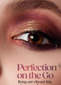 🎀 HILARYRHODA Eyeshadow 🎀