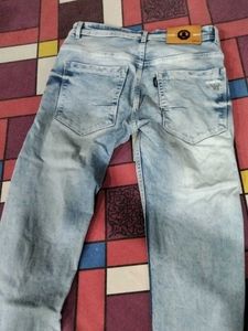 Selling Jeans For Men