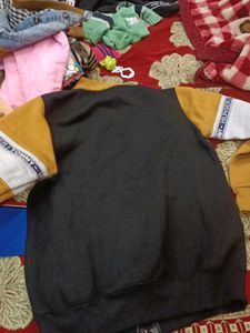 5 New Sweater if u want to charity ..or use it