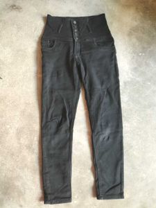 Black Jeans