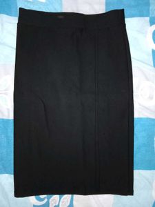 Office Siren Skirt With Slit