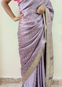 Lavender Saree With Intricate Design Gold Border
