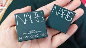 NARS BLUSH