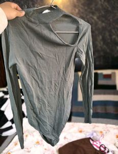 combo of 3  S size  bust 34.