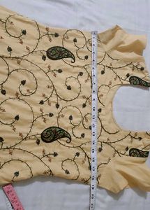 Elegant Embroidered Kurta With Dupatta