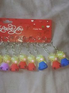 Brand New Excellent 12 Pieces Set Of Keychains