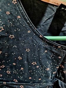 Best Maternity Feeding Tops with zip