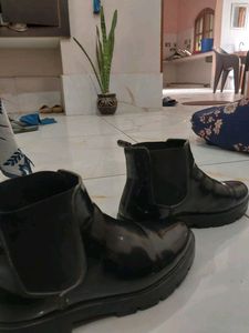 BRAND NEW CHELSIE  BOOTS