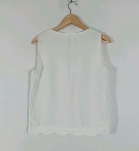 ❤️White Sleeveless Top in 200❤️