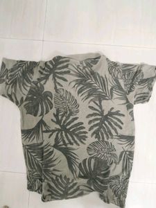 Leaf Print T-Shirt